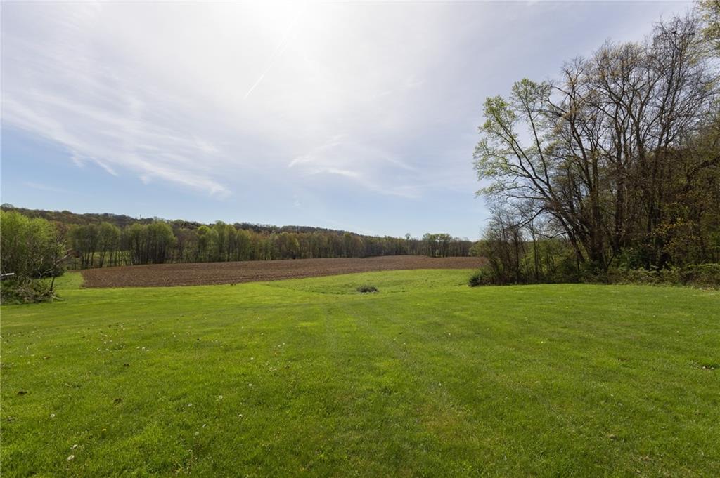 384 Old Sharon Road Mercer, PA 16137 - Photo 10 of 29 Gallery Image 10