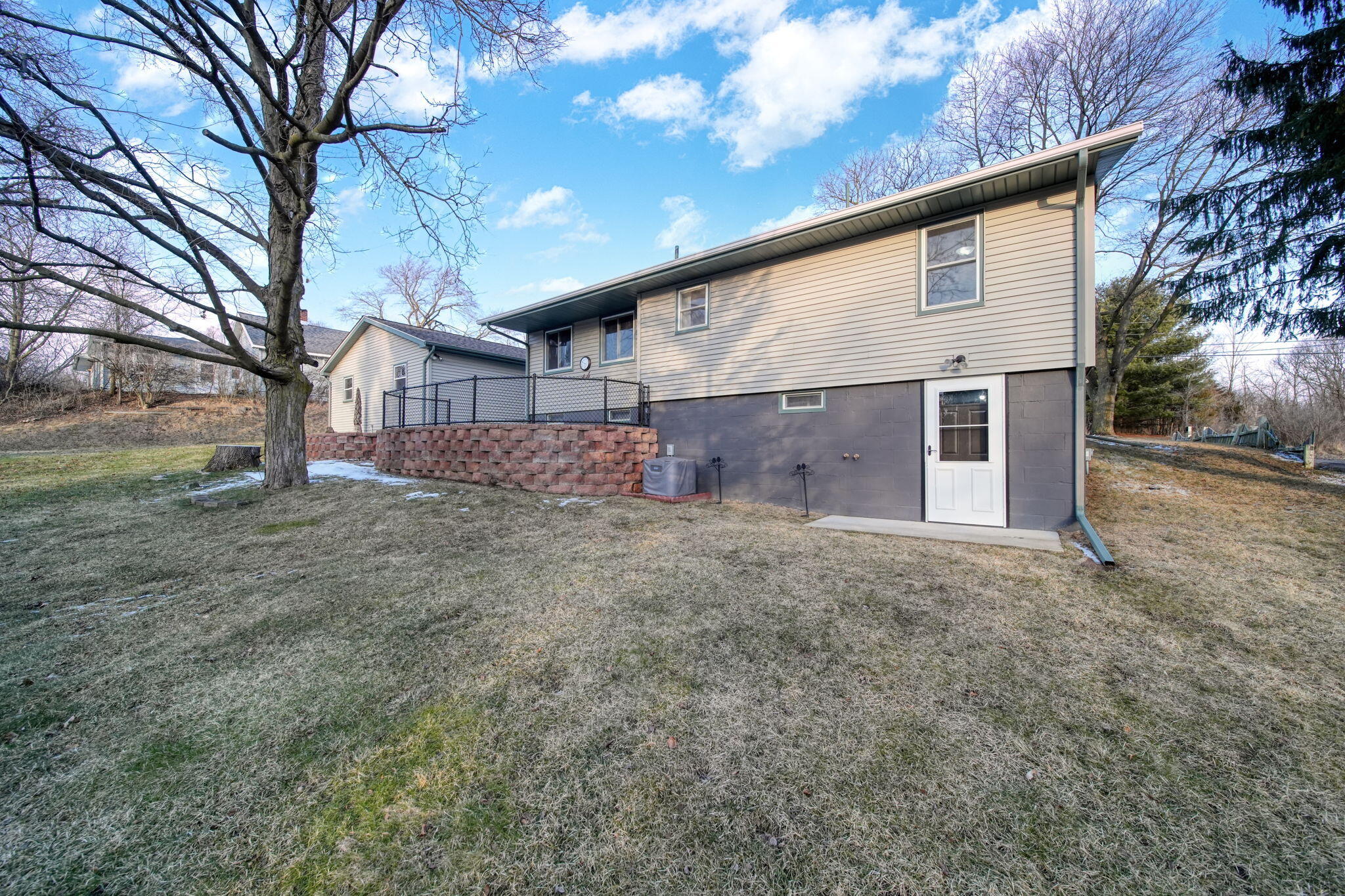 170 Maple Road Michigan Center, MI 49254 - Photo 26 of 30 37-web-or-mls-DSC01599_HDR