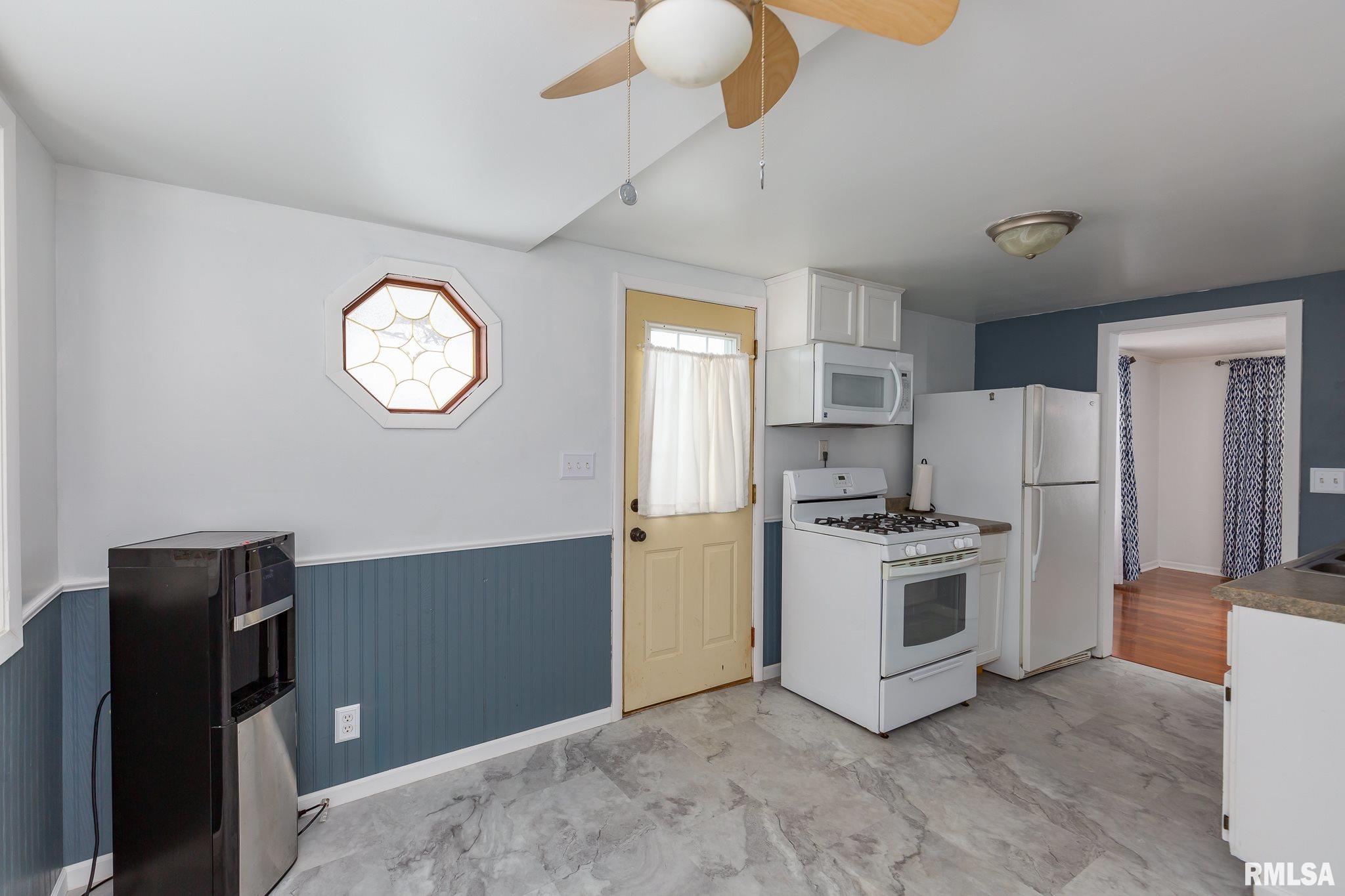 1610 Coyne Center Road Milan, IL 61264 - Photo 8 of 18 Gallery Image 8