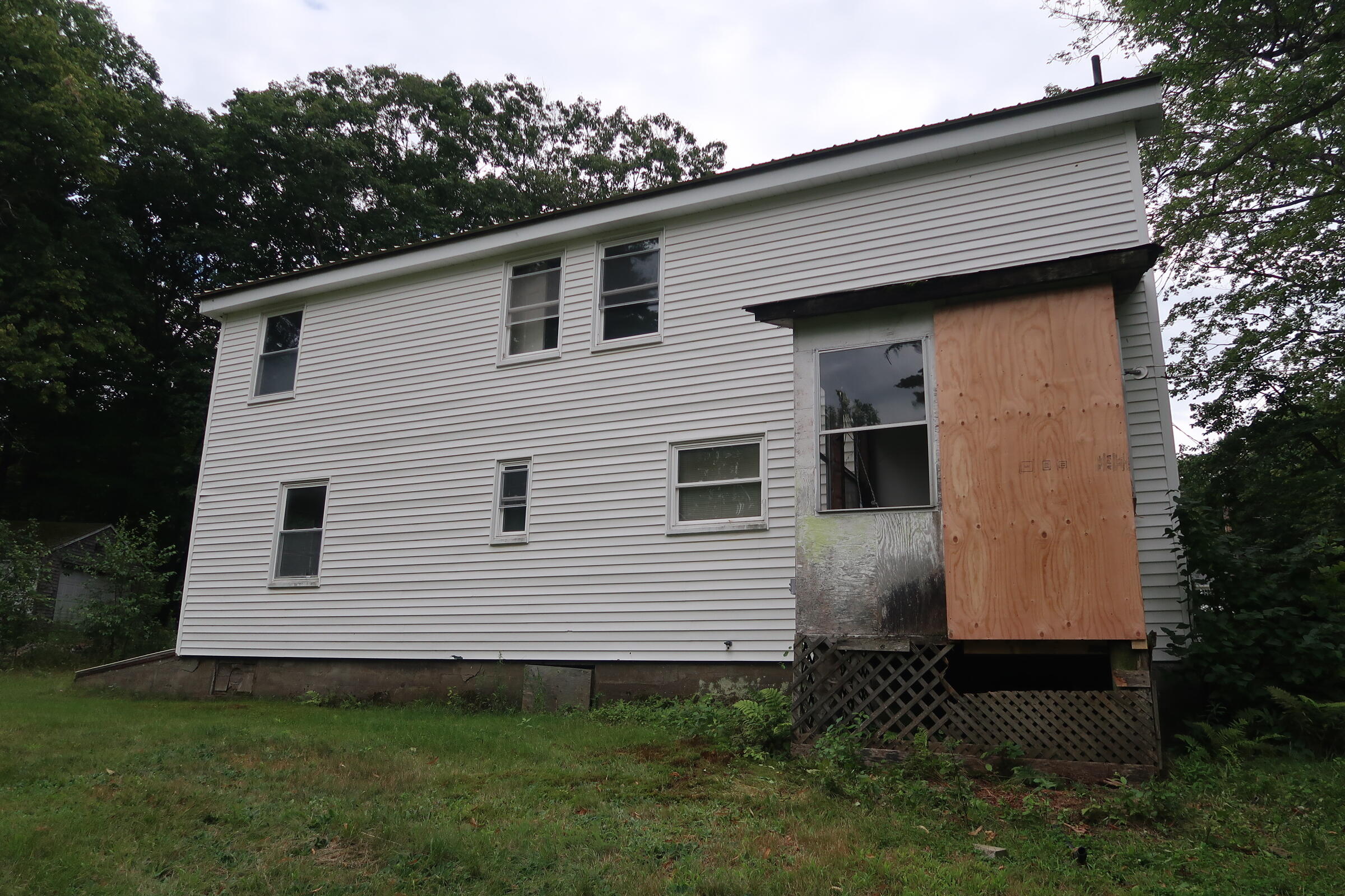 550 Whitefield Road Pittston, ME 04345 - Photo 8 of 45 IMG_8111