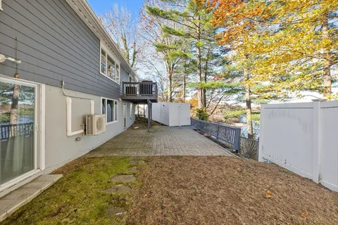 $929,000 | 3 Suntaug Street, Lynnfield, MA 01940