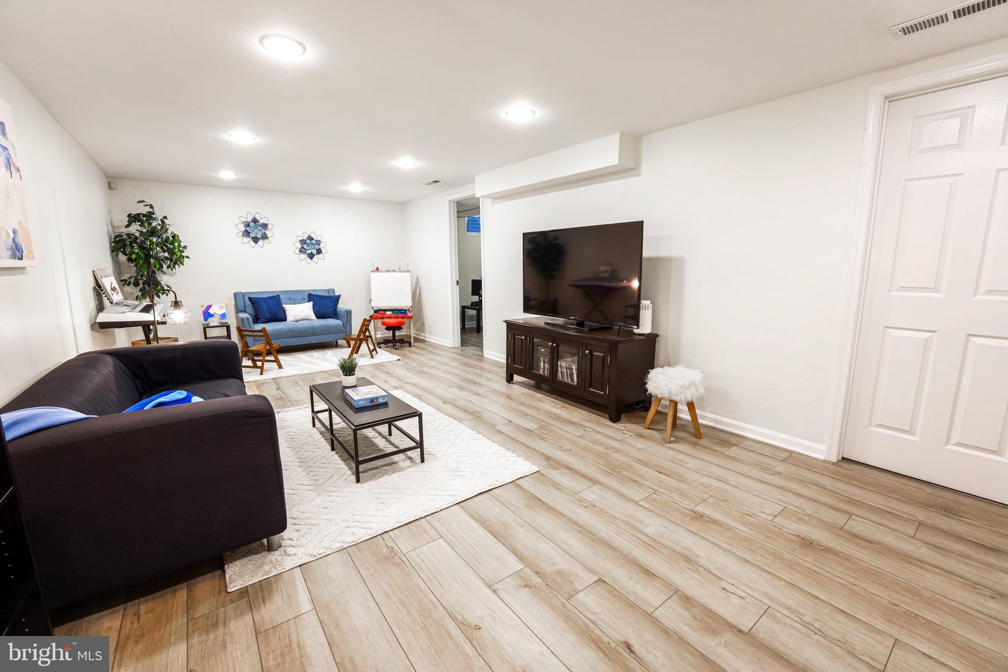 4565 Rincon Place Dumfries, VA 22025 - Photo 29 of 44 Brand New Flooring!