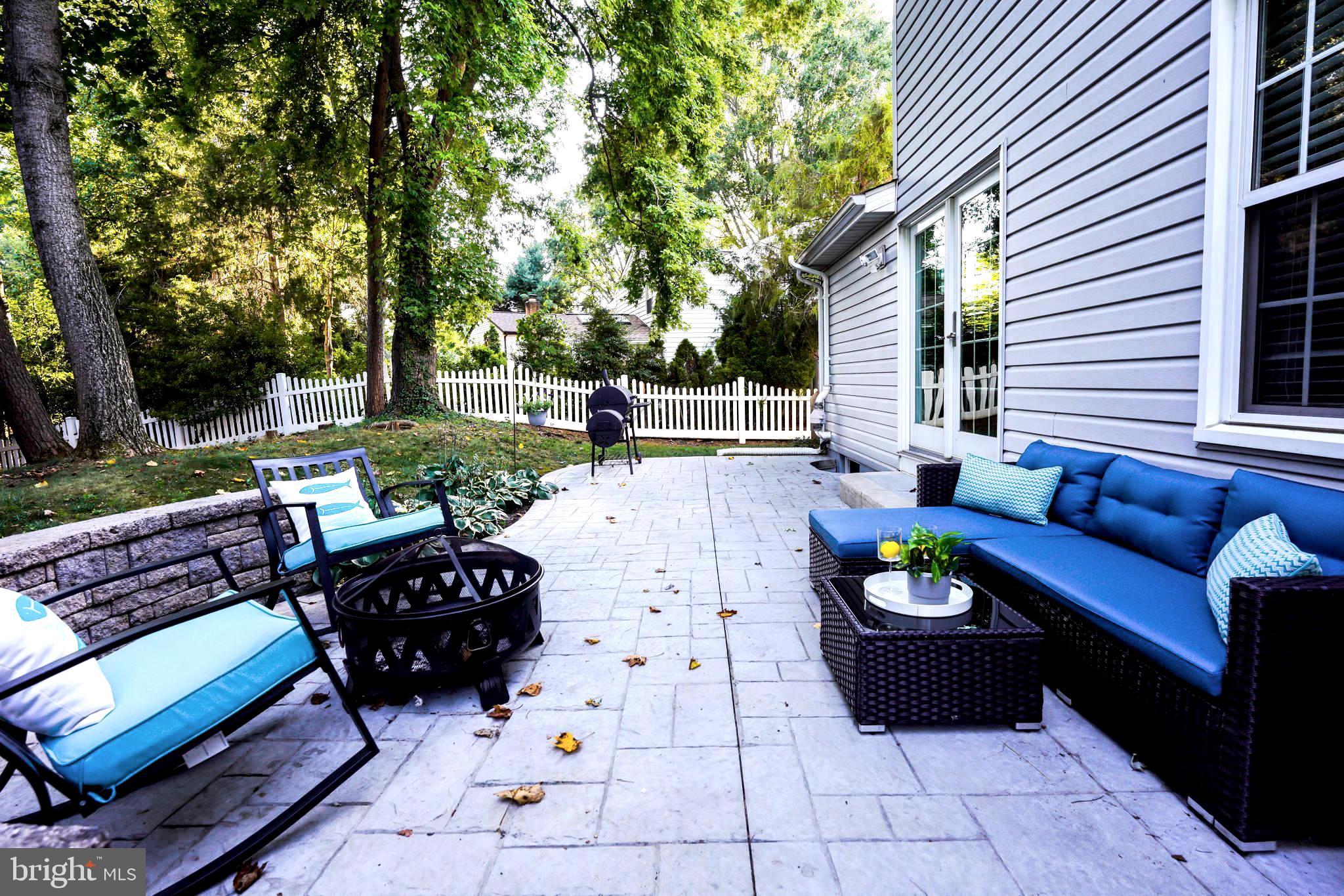 4565 Rincon Place Dumfries, VA 22025 - Photo 37 of 44 Located off Kitchen and Family rooms