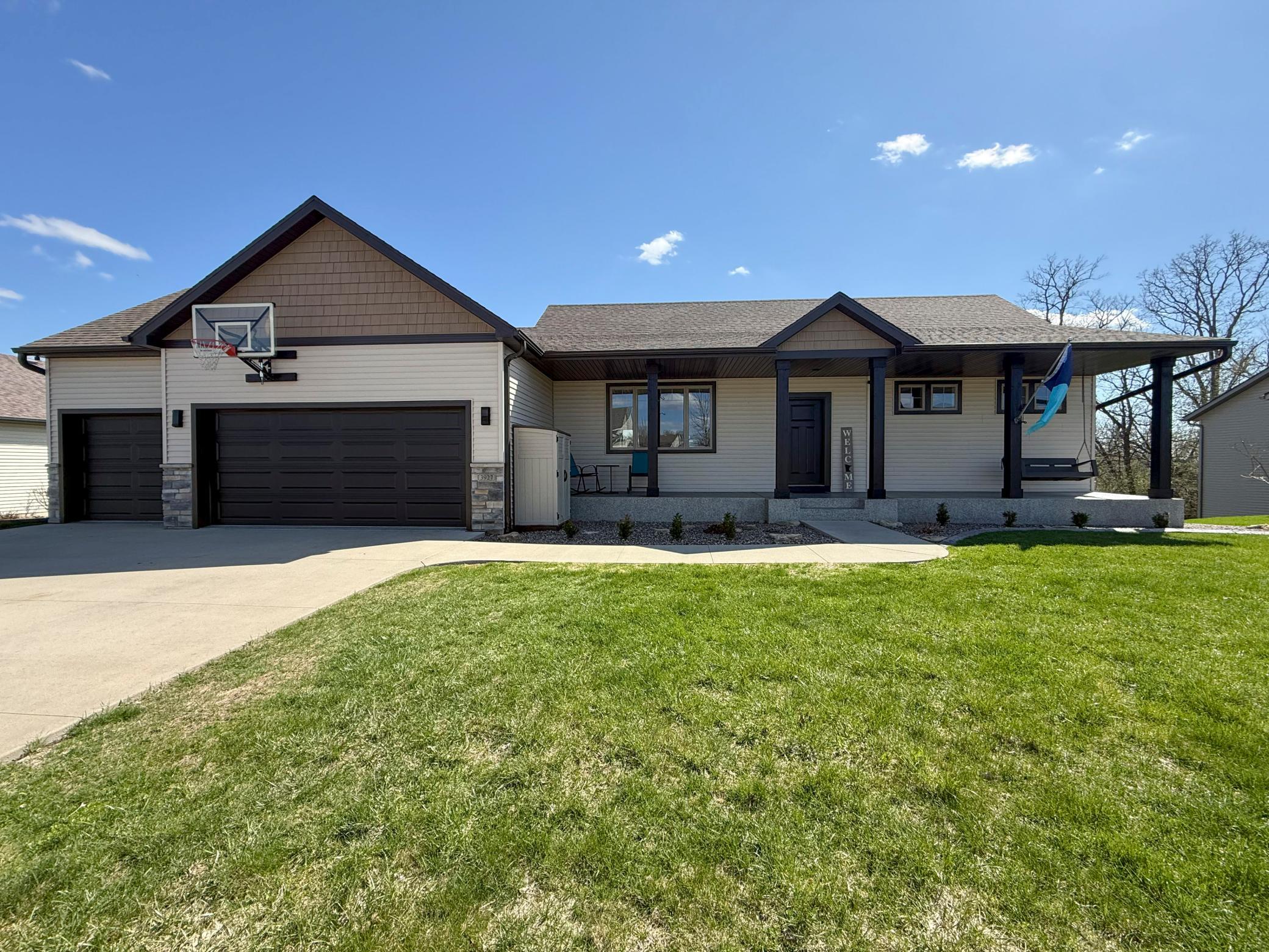 3927 Stone Point Drive Northeast Rochester, MN 55906 - Photo 2 of 47