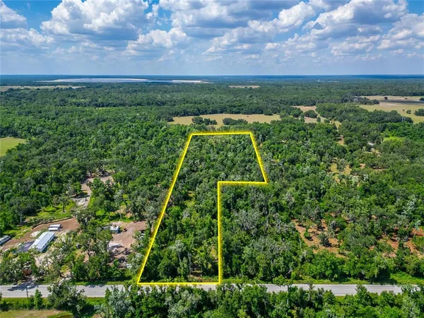 $375,000 | 672 Highway Lithia, Lithia, FL 33547