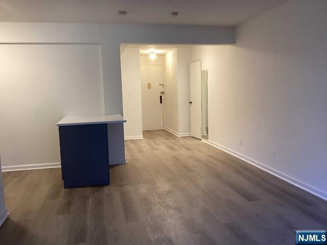 2160 Center Avenue, Unit 2U Fort Lee, NJ 07024 - Photo 9 of 30