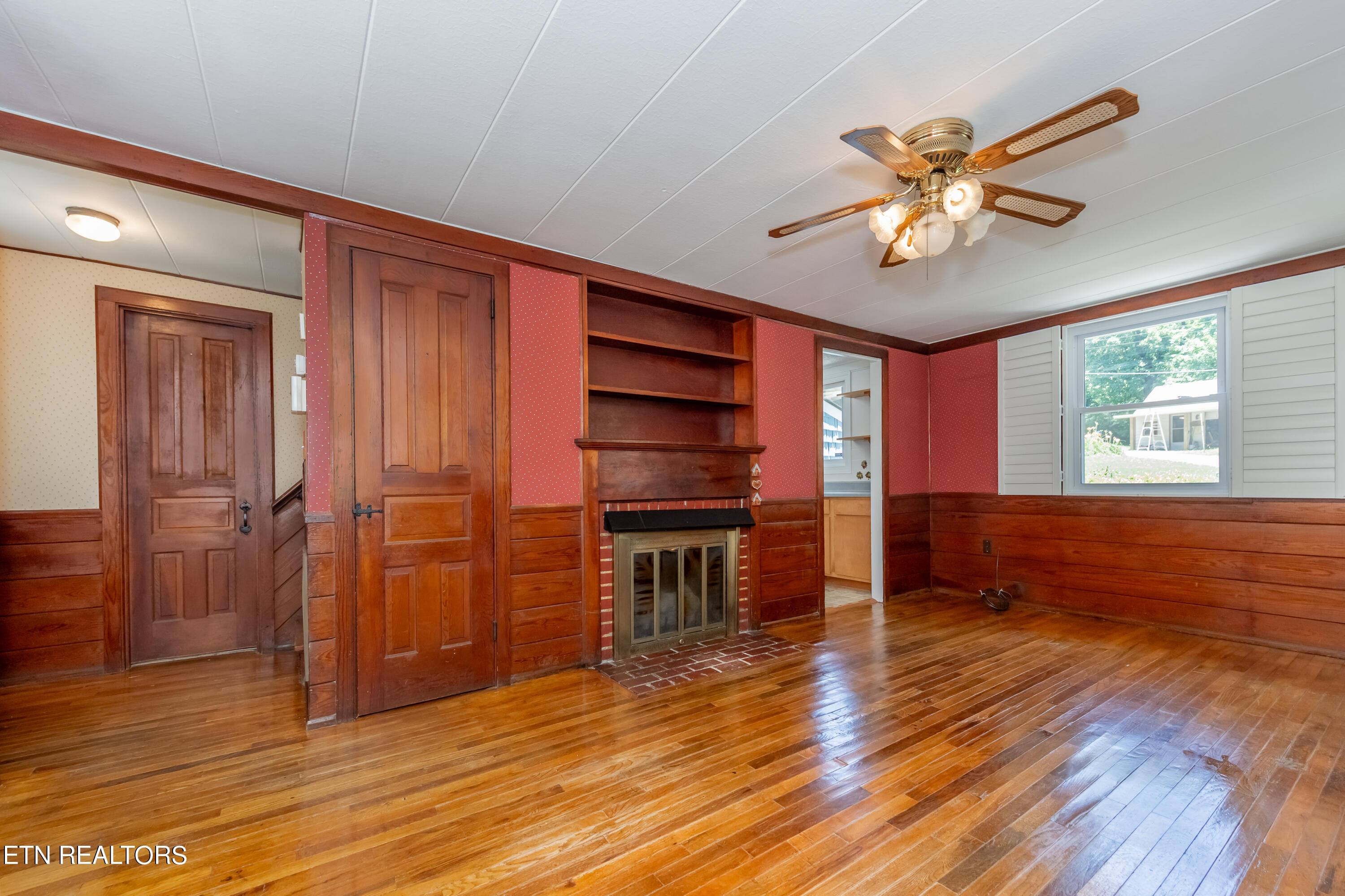 147 Orchard Road Norris, TN 37828 - Photo 12 of 41 HOB_2197-Edit