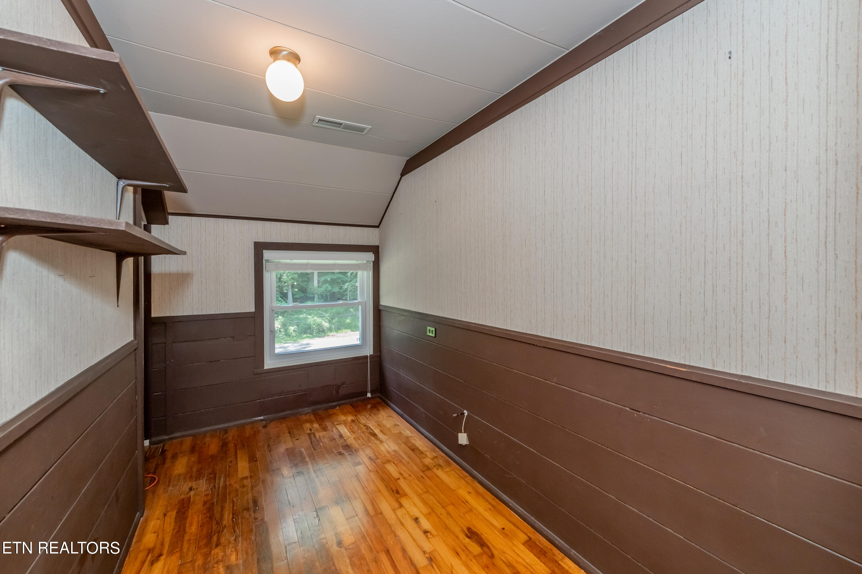 147 Orchard Road Norris, TN 37828 - Photo 25 of 41 HOB_2214