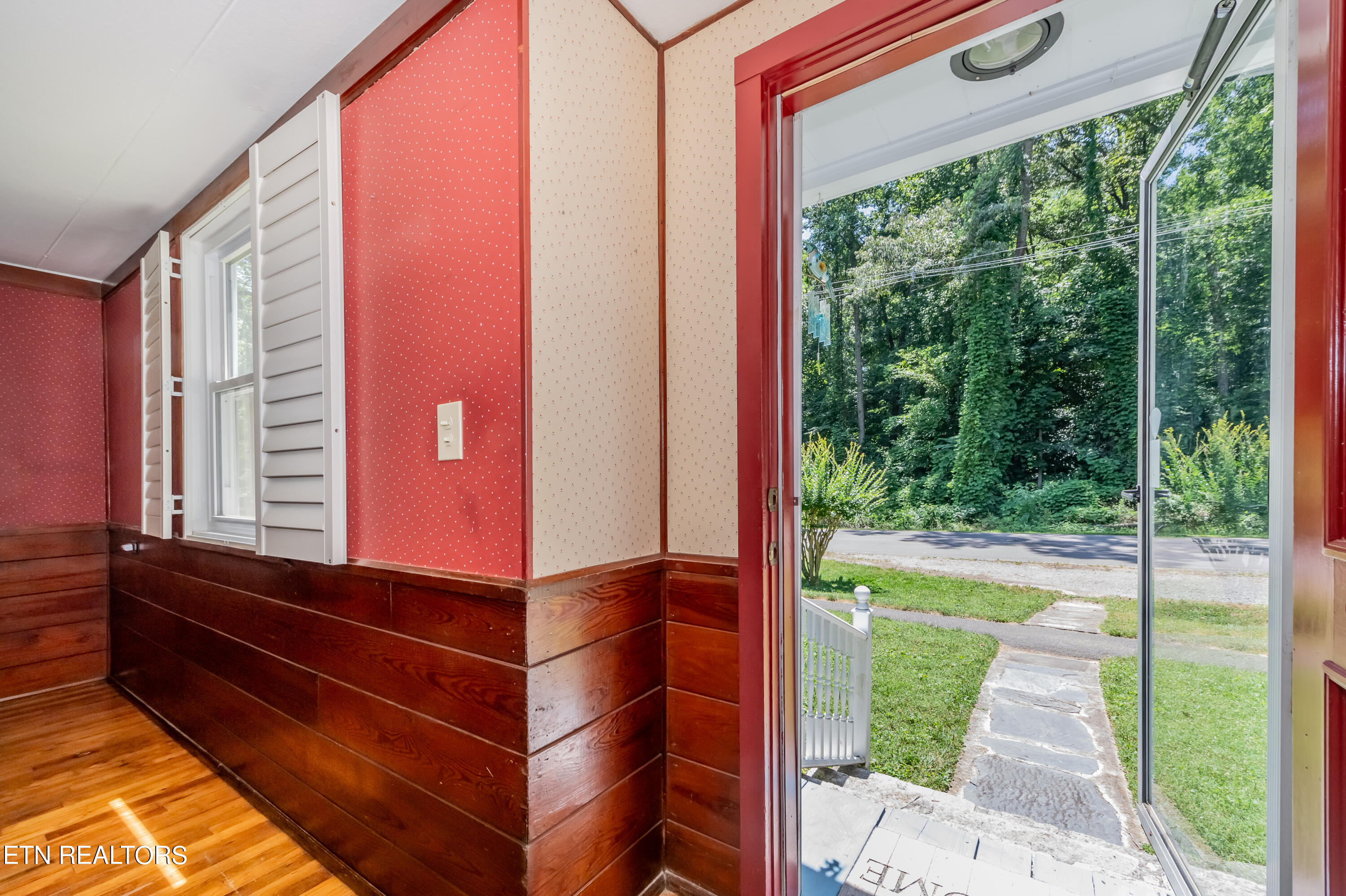 147 Orchard Road Norris, TN 37828 - Photo 32 of 41 HOB_2209