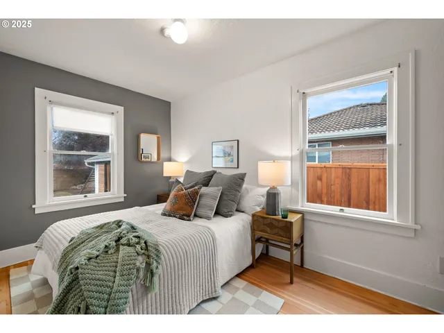$499,900 | 7024 North Congress Avenue, Portland, OR 97217