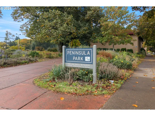 $499,900 | 7024 North Congress Avenue, Portland, OR 97217