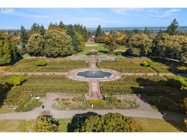 $499,900 | 7024 North Congress Avenue, Portland, OR 97217