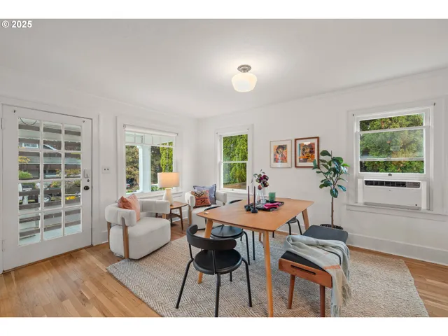 $499,900 | 7024 North Congress Avenue, Portland, OR 97217