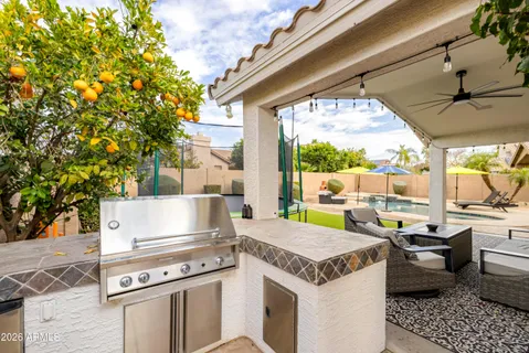 $700,000 | 7042 West Morning Dove Drive, Glendale, AZ 85308