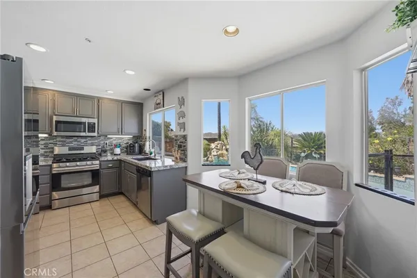 $1,099,000 | 12184 Knoll Crest Place, Lakeside, CA 92040