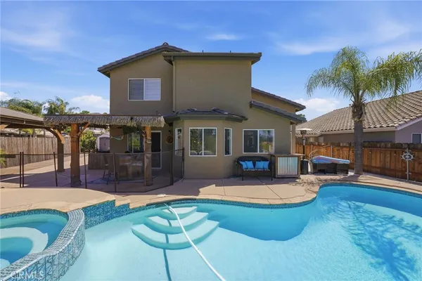 $1,099,000 | 12184 Knoll Crest Place, Lakeside, CA 92040