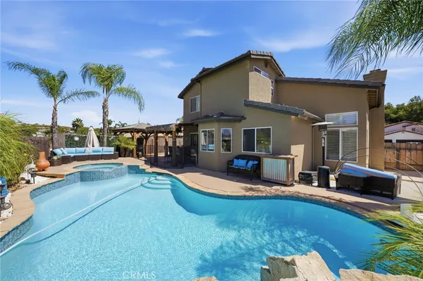 $1,099,000 | 12184 Knoll Crest Place, Lakeside, CA 92040