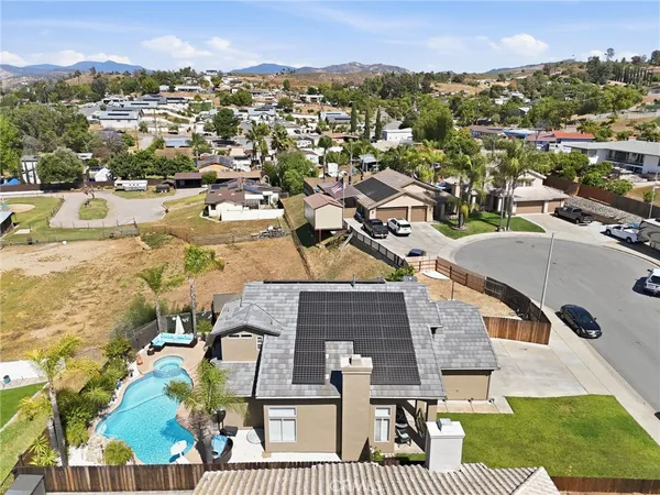 $1,099,000 | 12184 Knoll Crest Place, Lakeside, CA 92040