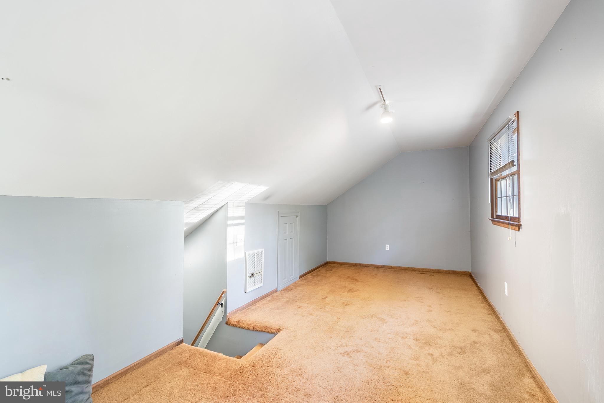 1636 Woodland Road Green Lane, PA 18054 - Photo 20 of 39 Gallery Image 20
