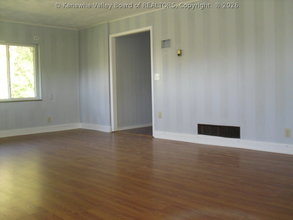 4919 Big Tyler Road Charleston, WV 25313 - Photo 6 of 29 Gallery Image 6
