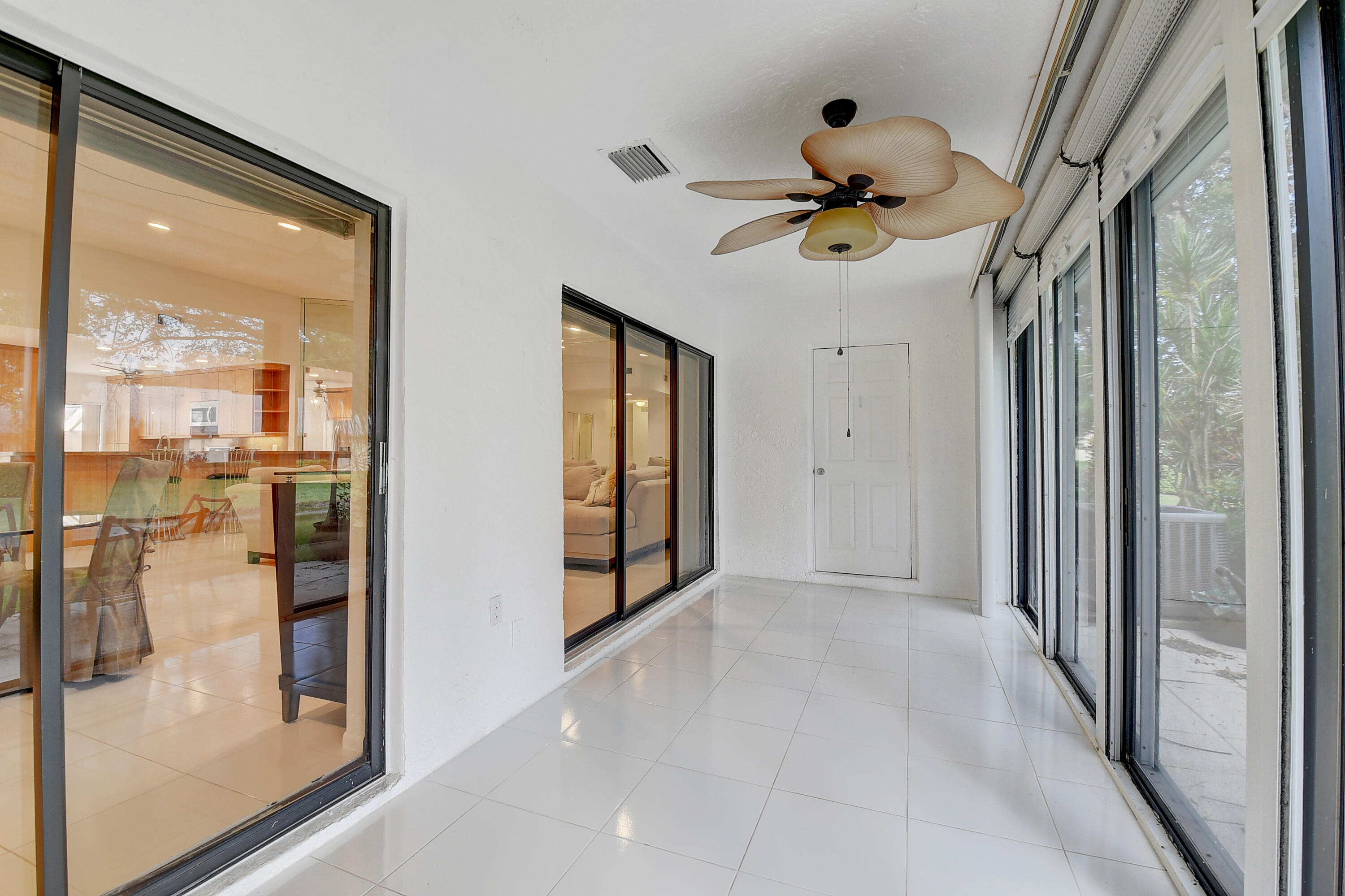 10952 Lake Front Place Boca Raton, FL 33498 - Photo 25 of 42 25_dsc_9507_08_09_10_11