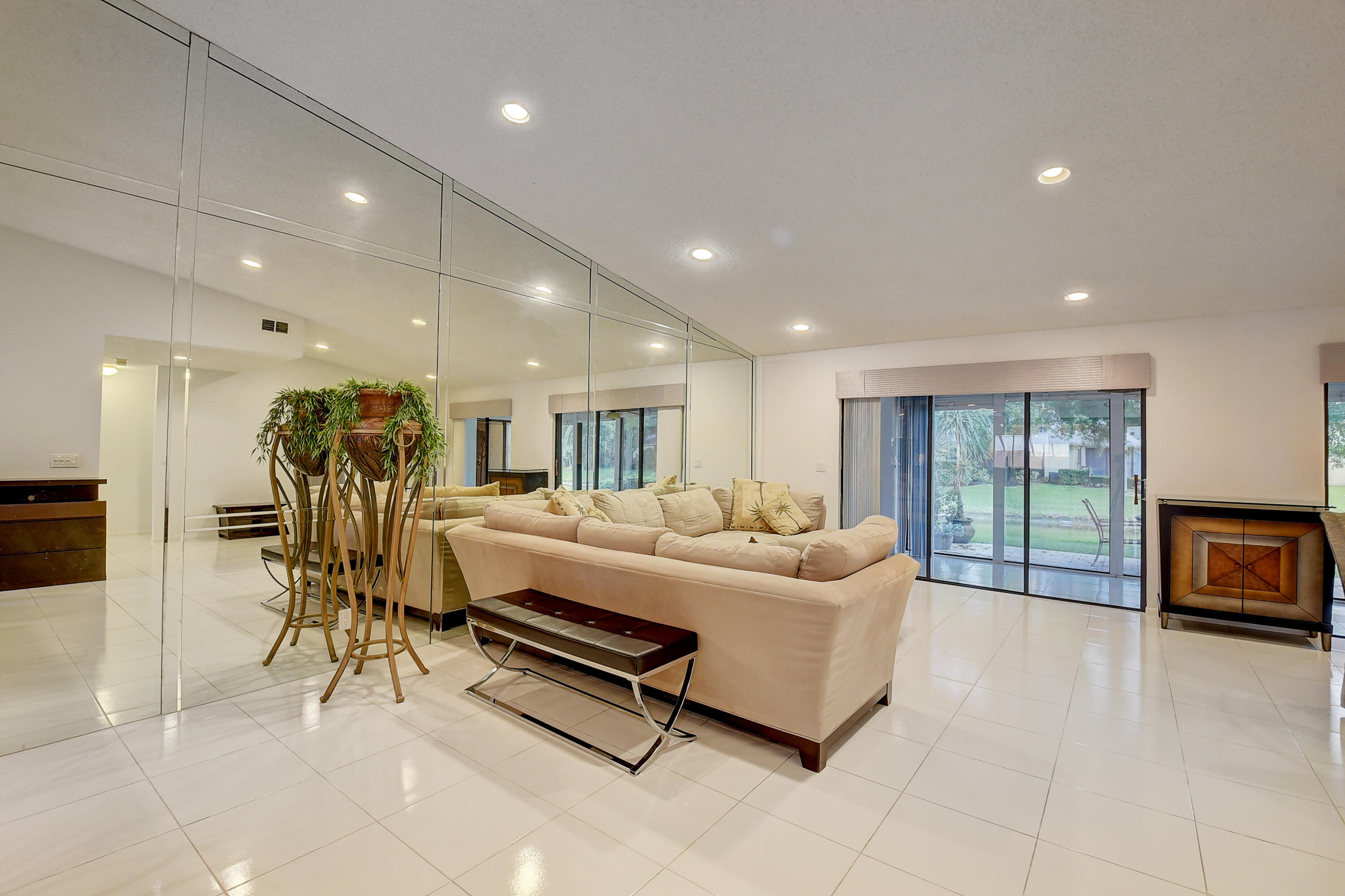 10952 Lake Front Place Boca Raton, FL 33498 - Photo 7 of 42 07_dsc_9412_3_4_5_6