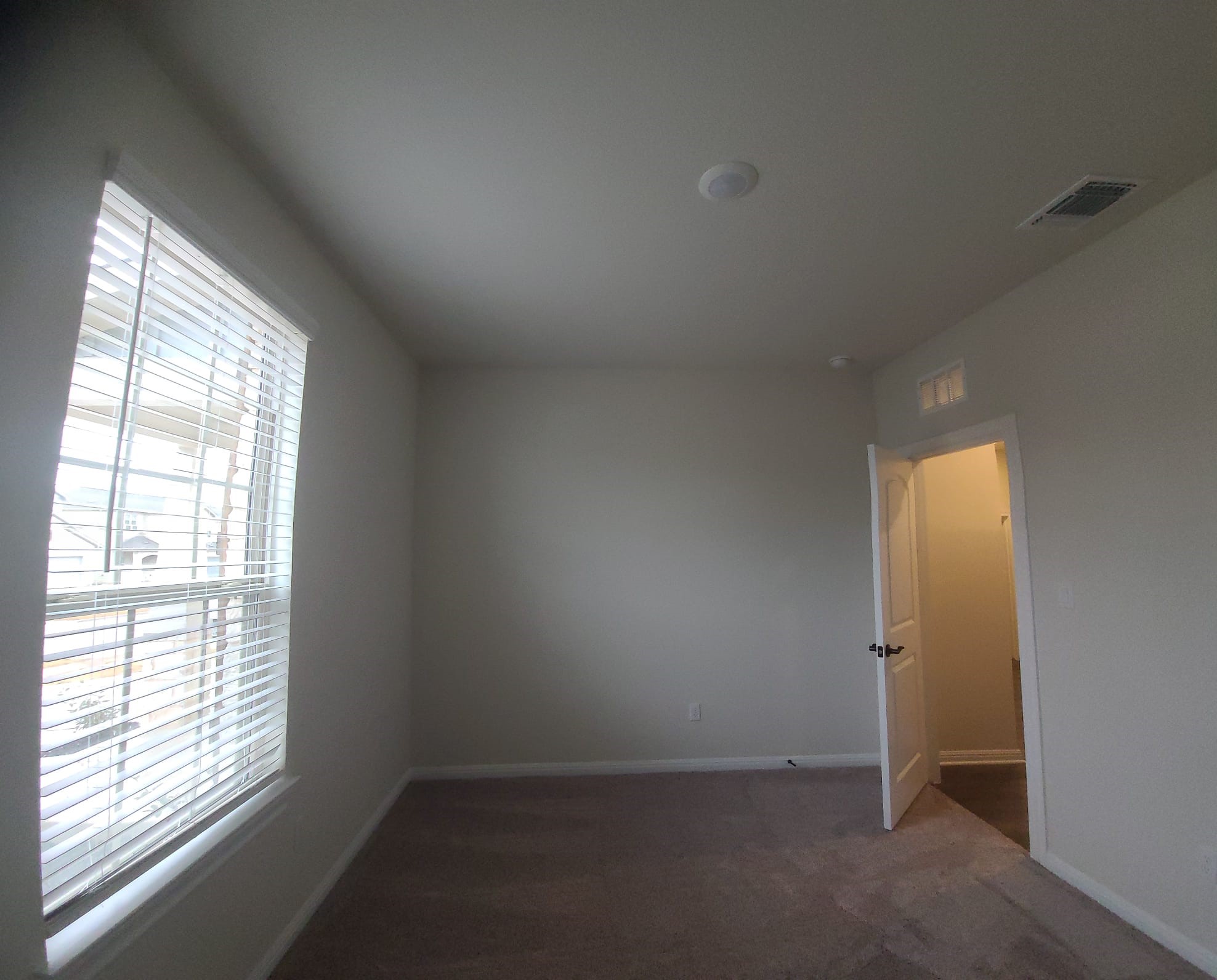 32 Pacific Loon Street Leander, TX 78641 - Photo 8 of 34 an empty room with windows