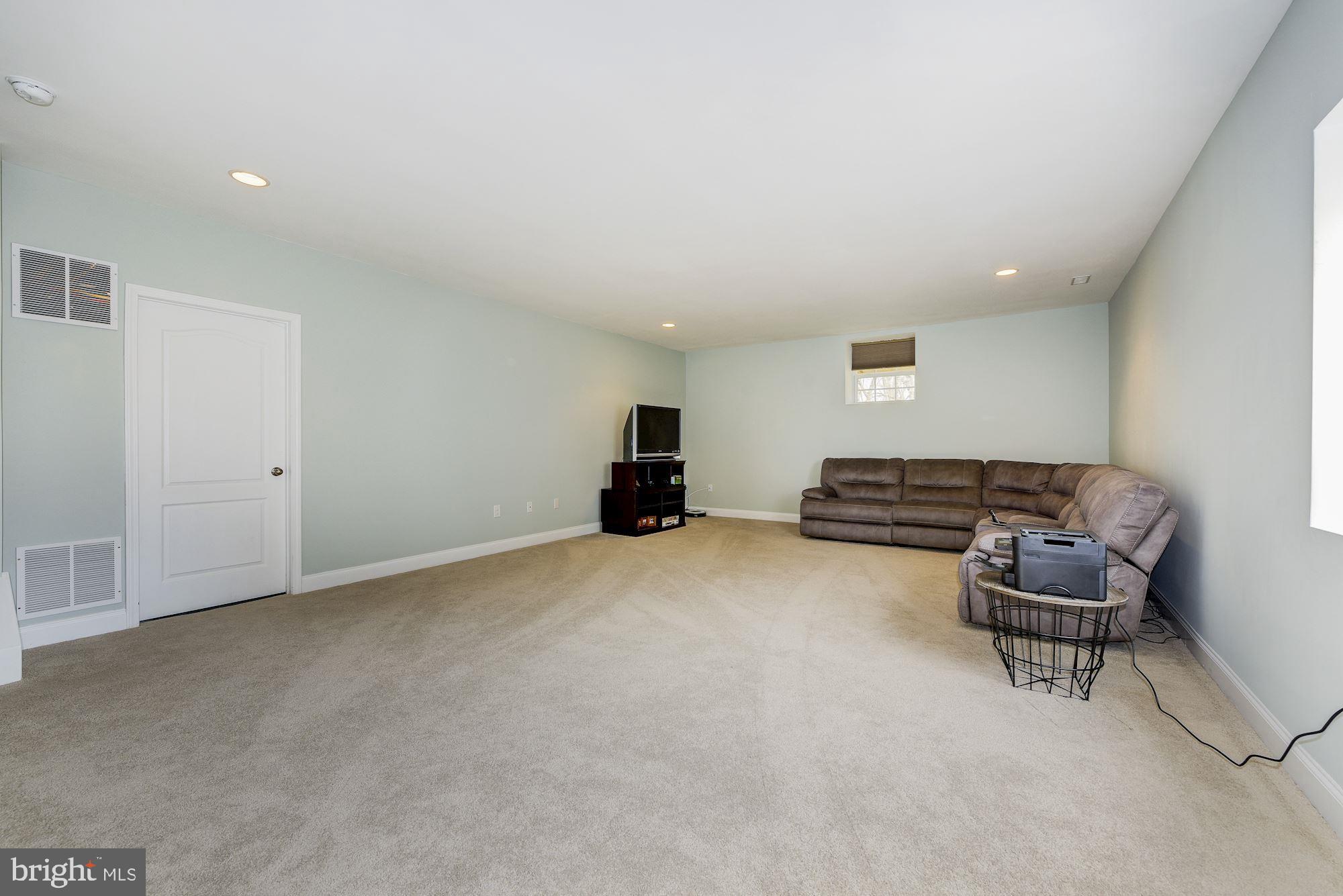 29 Montclaire Road Medford, NJ 08055 - Photo 26 of 35 Gallery Image 26
