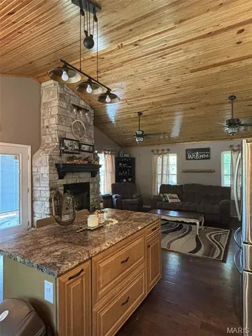 $574,999 | 13085 East State Highway, Cadet, MO 63630