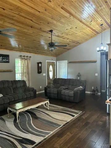 $574,999 | 13085 East State Highway, Cadet, MO 63630