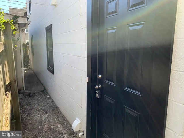 $1,450 | 224 1/2 Kern Street, Unit 224, Winchester, VA 22601