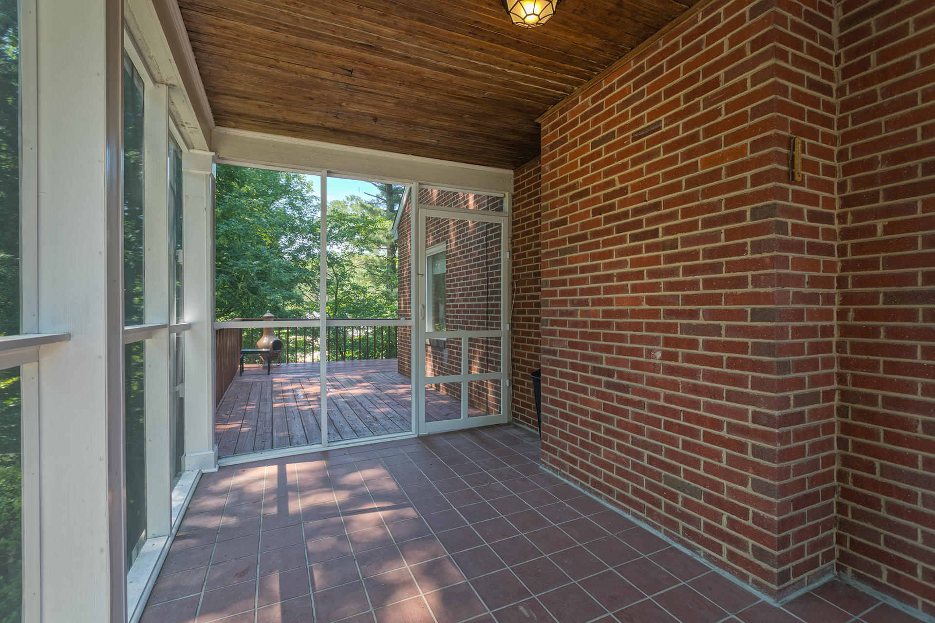 2306 Mt Vernon Road Southwest Roanoke, VA 24015 - Photo 14 of 41 13