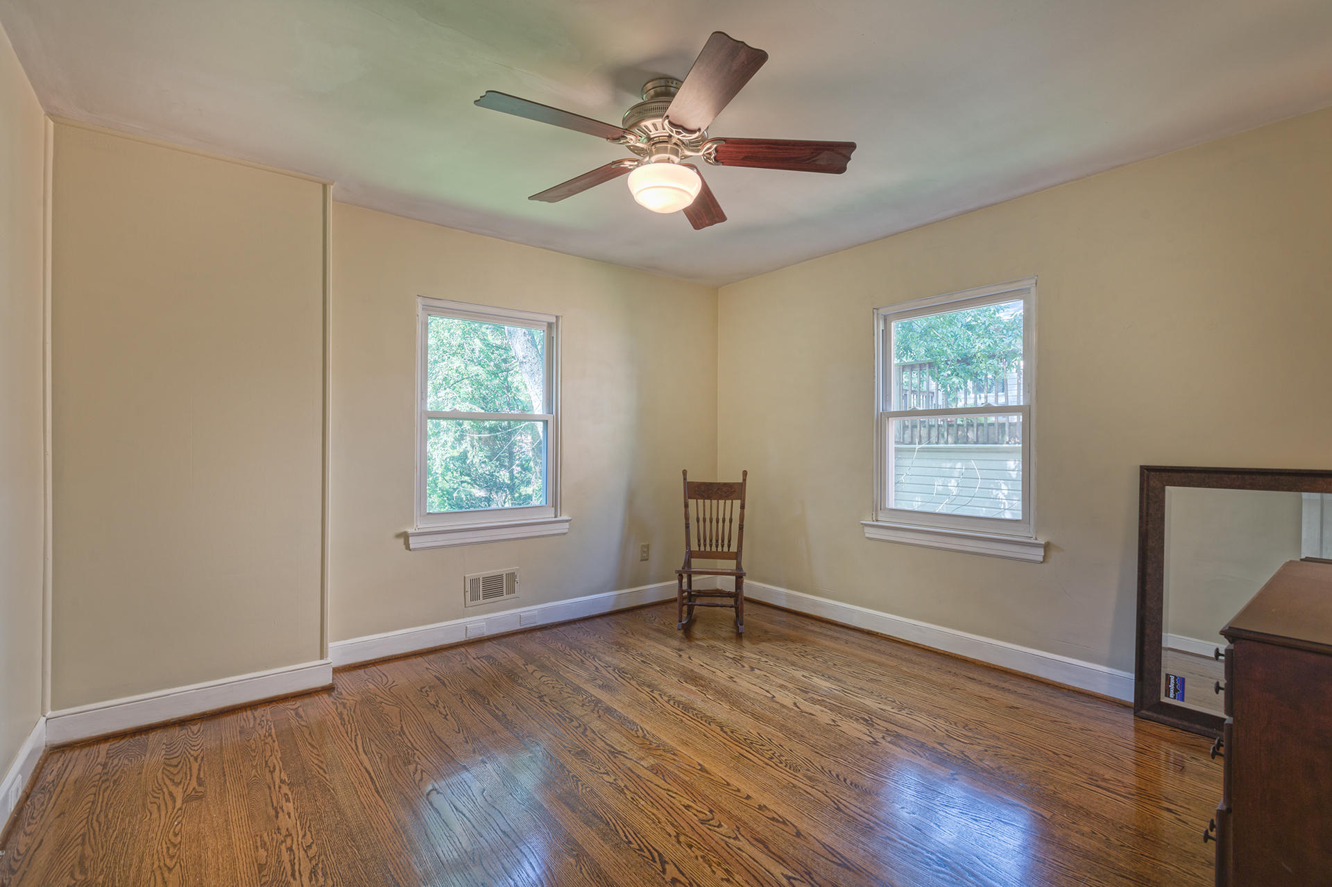 2306 Mt Vernon Road Southwest Roanoke, VA 24015 - Photo 22 of 41 21