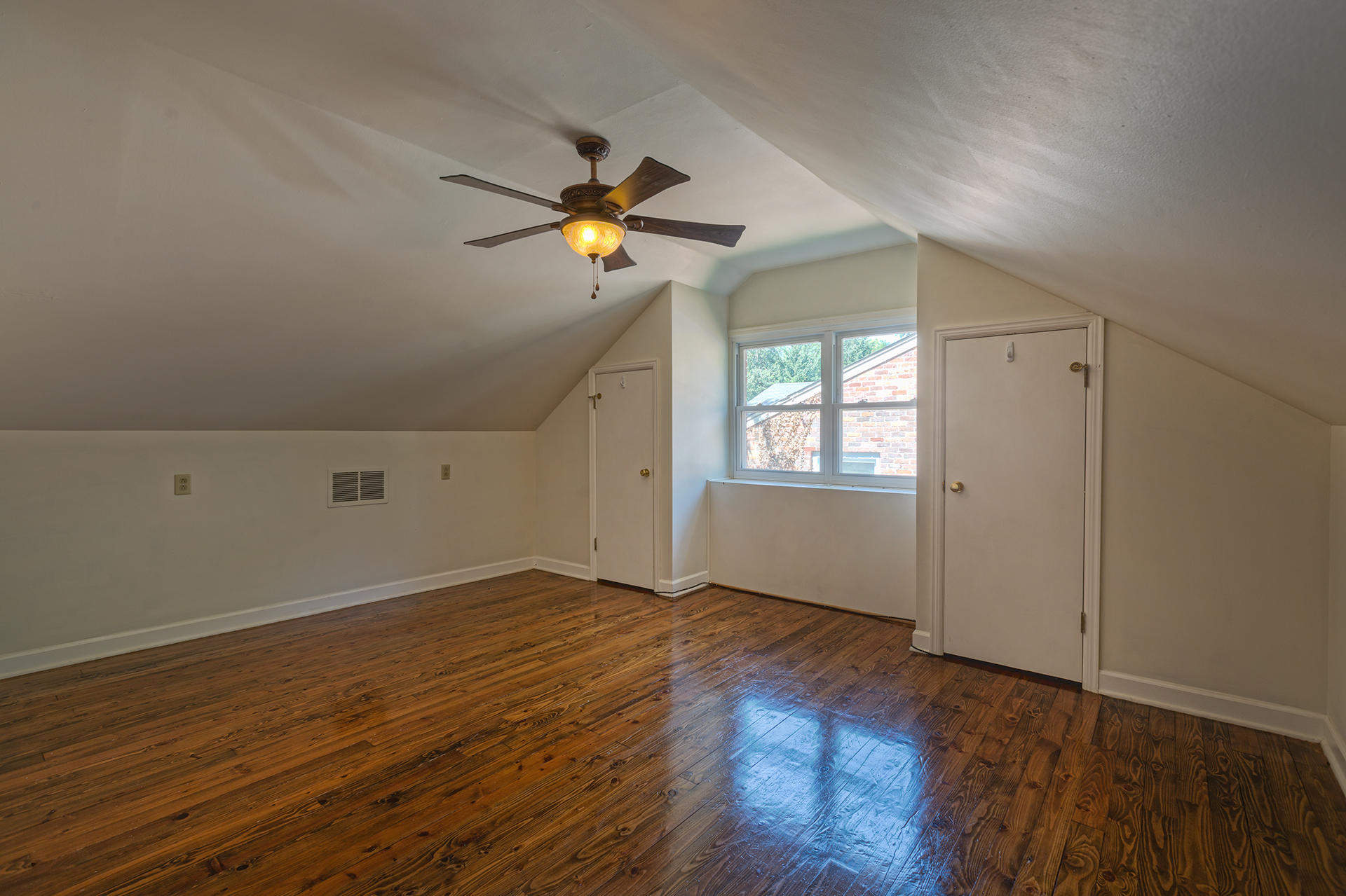 2306 Mt Vernon Road Southwest Roanoke, VA 24015 - Photo 23 of 41 22