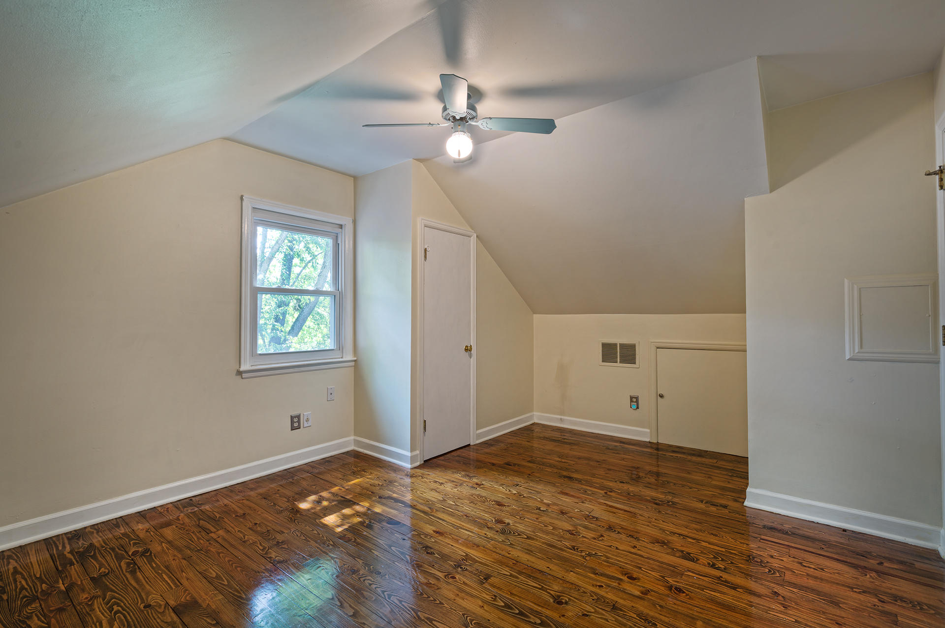 2306 Mt Vernon Road Southwest Roanoke, VA 24015 - Photo 25 of 41 24