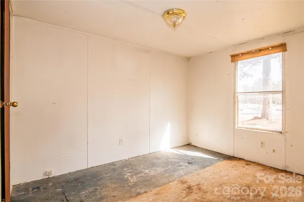 $34,950 | 682 Grant Drive, Roanoke Rapids, NC 27870
