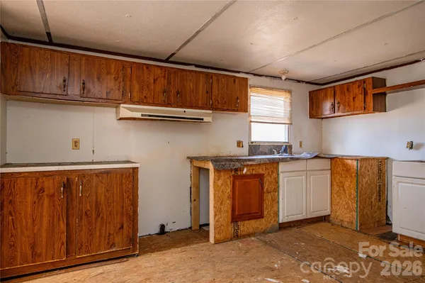 $34,950 | 682 Grant Drive, Roanoke Rapids, NC 27870