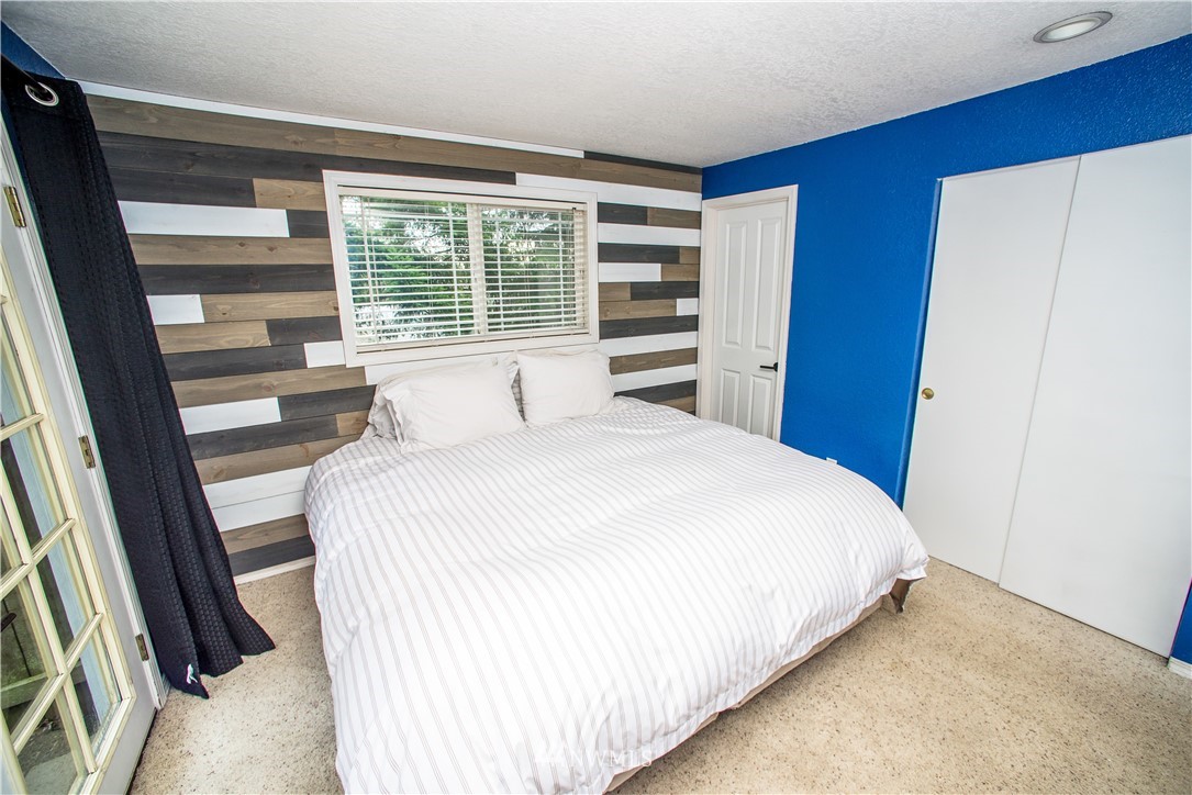 323 167th Place Southeast Bothell, WA 98012 - Photo 11 of 20 Gallery Image 11