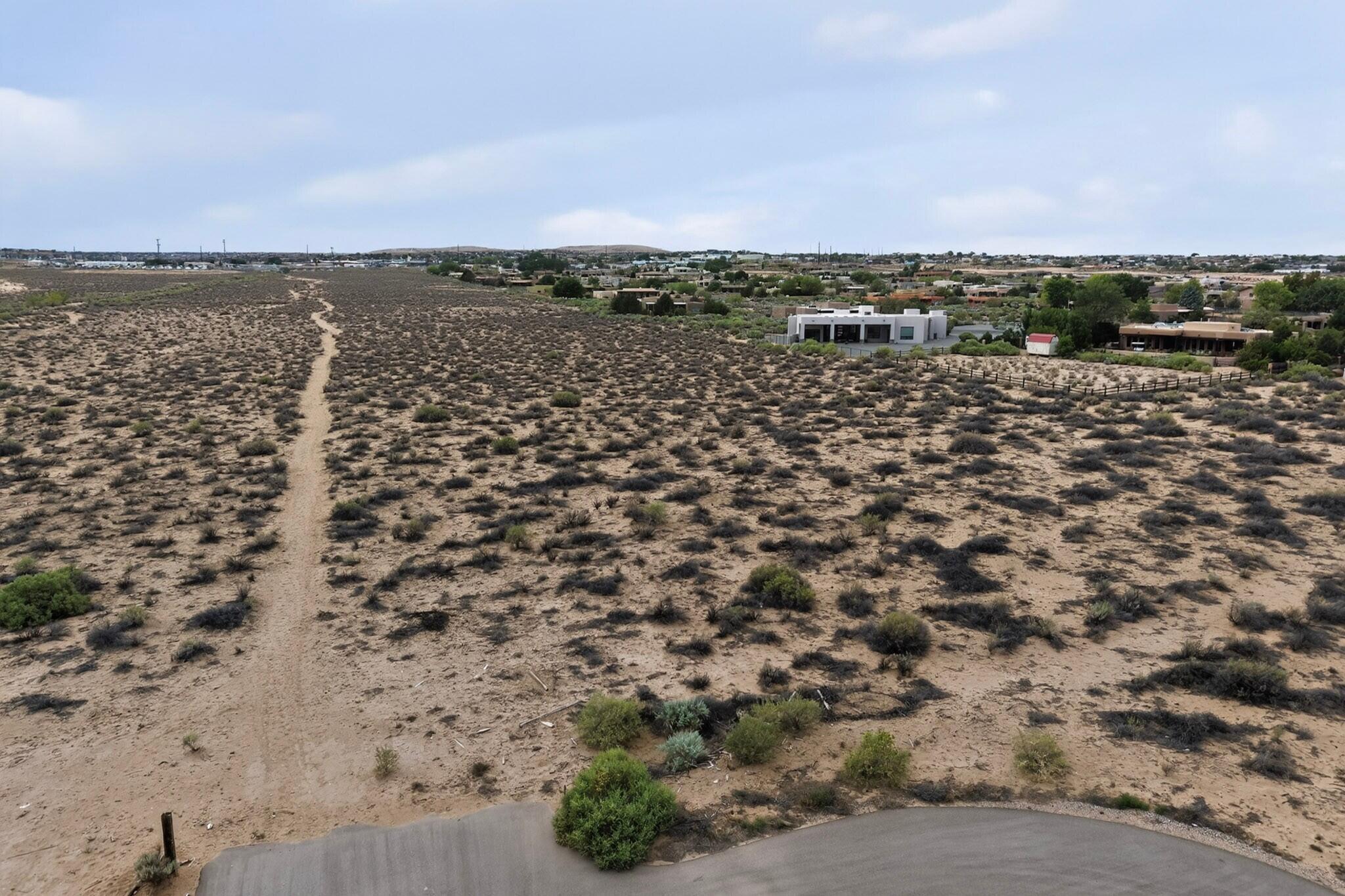 100 Desert Luna Road Corrales, NM 87048 - Photo 8 of 12 Gallery Image 8