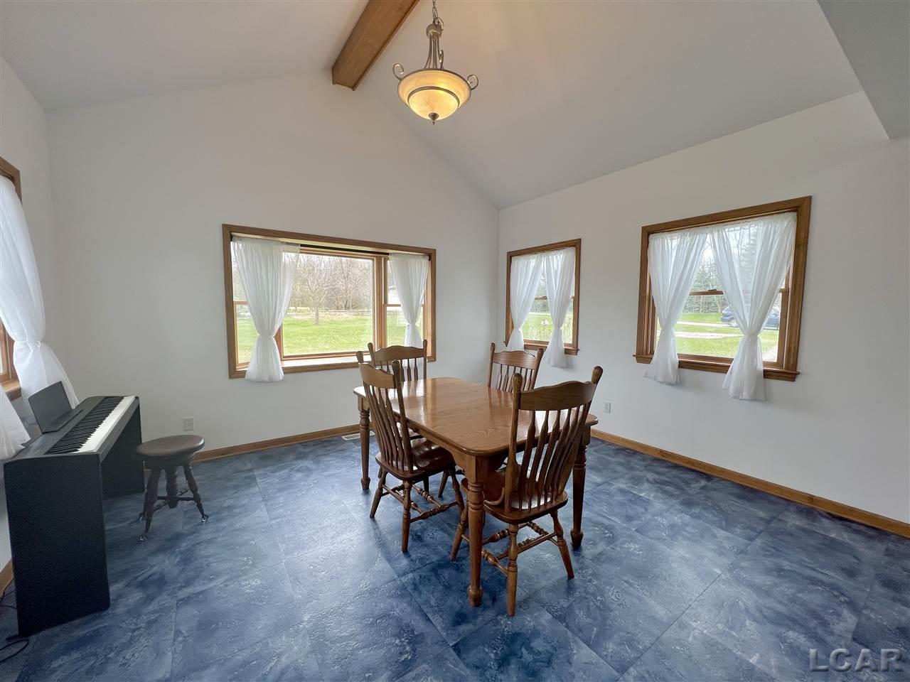 2121 Sutton Road Adrian, MI 49221 - Photo 26 of 40 50071503-25.JPG