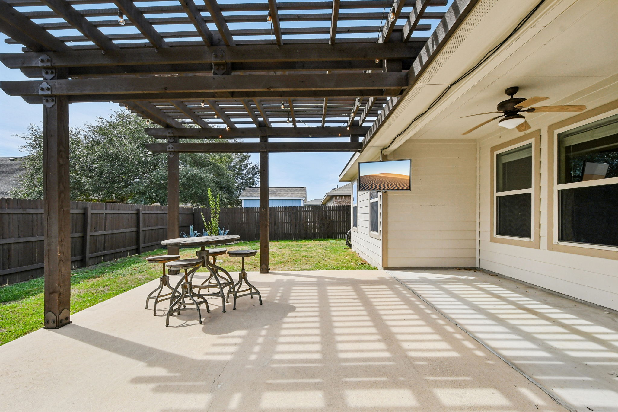329 Evening Star Kyle, TX 78640 - Photo 23 of 30 There's plenty of room for a full seating setup and then some.