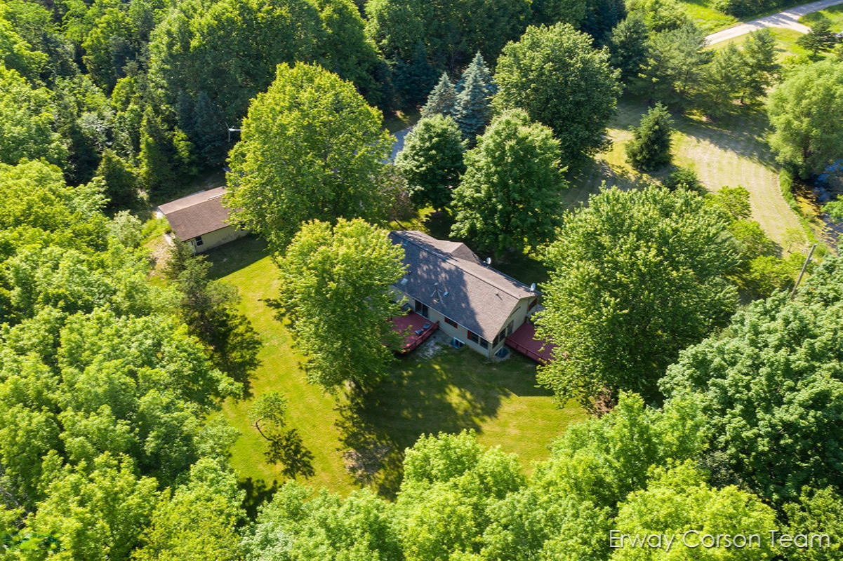 10229 Parmalee Road Middleville, MI 49333 - Photo 45 of 65 IMG_1002