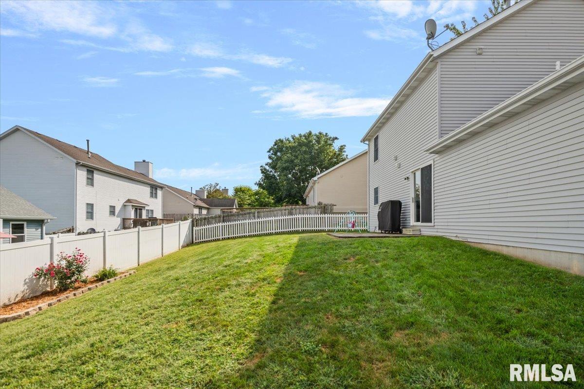 3717 Viking Boulevard Springfield, IL 62712 - Photo 40 of 40 Gallery Image 40