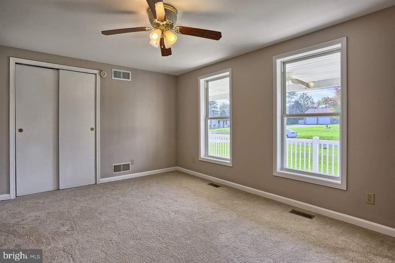 1334 Zimmerman Road Carlisle, PA 17015 - Photo 9 of 25 Gallery Image 9