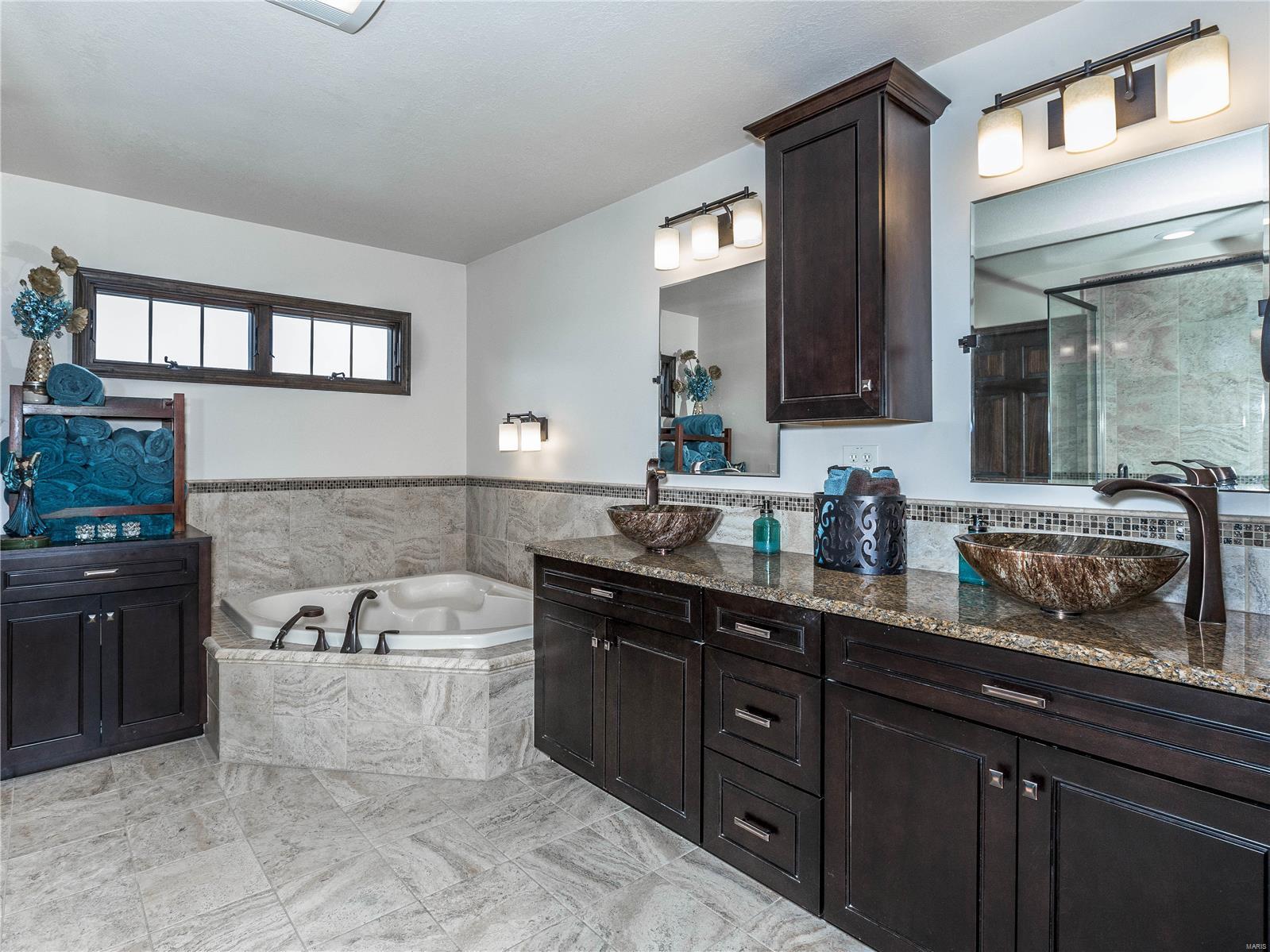 10758 Pocahontas Road Marine, IL 62061 - Photo 16 of 44