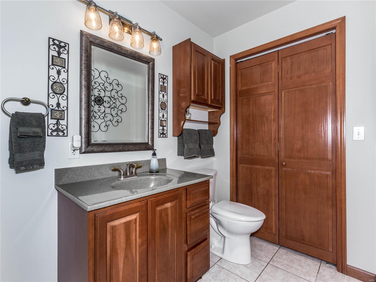 10758 Pocahontas Road Marine, IL 62061 - Photo 25 of 44