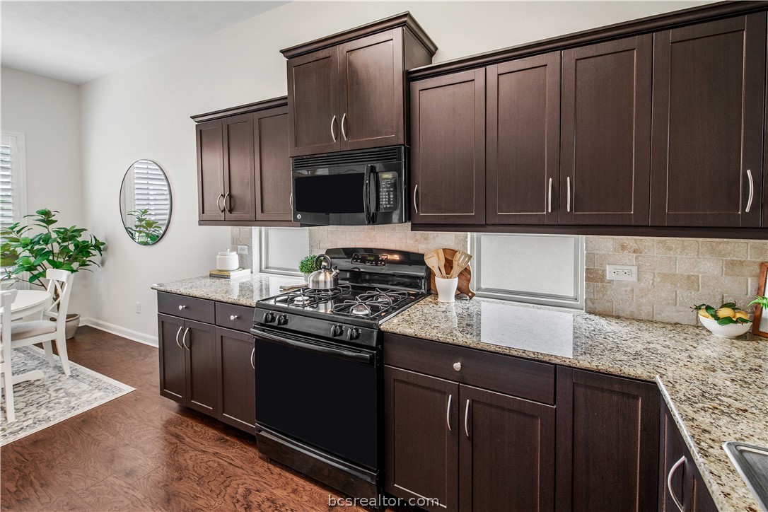 3065 Positano Loop Bryan, TX 77808 - Photo 17 of 50
