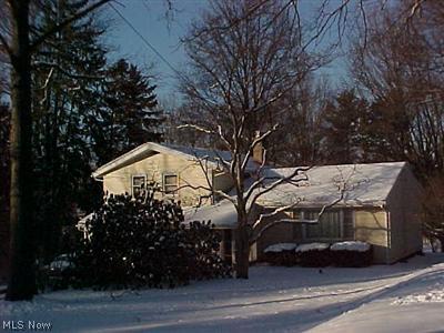 1975 Maple Road Stow, OH 44224 - Photo 1 of 1