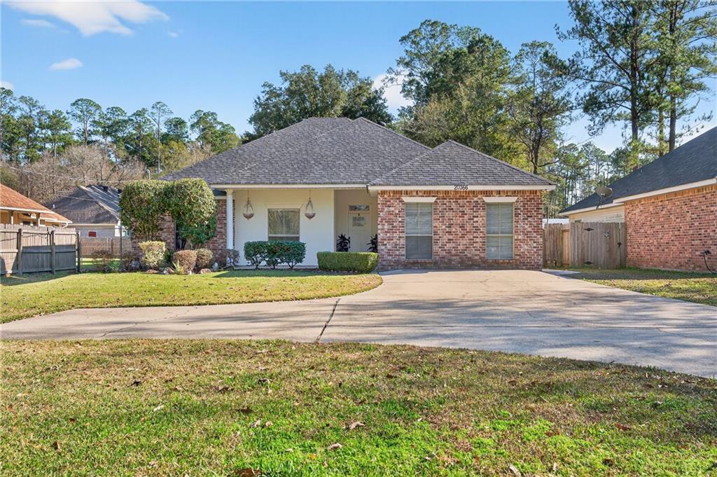 20366 Helenbirg Road Covington, LA 70433 - Photo 2 of 26
