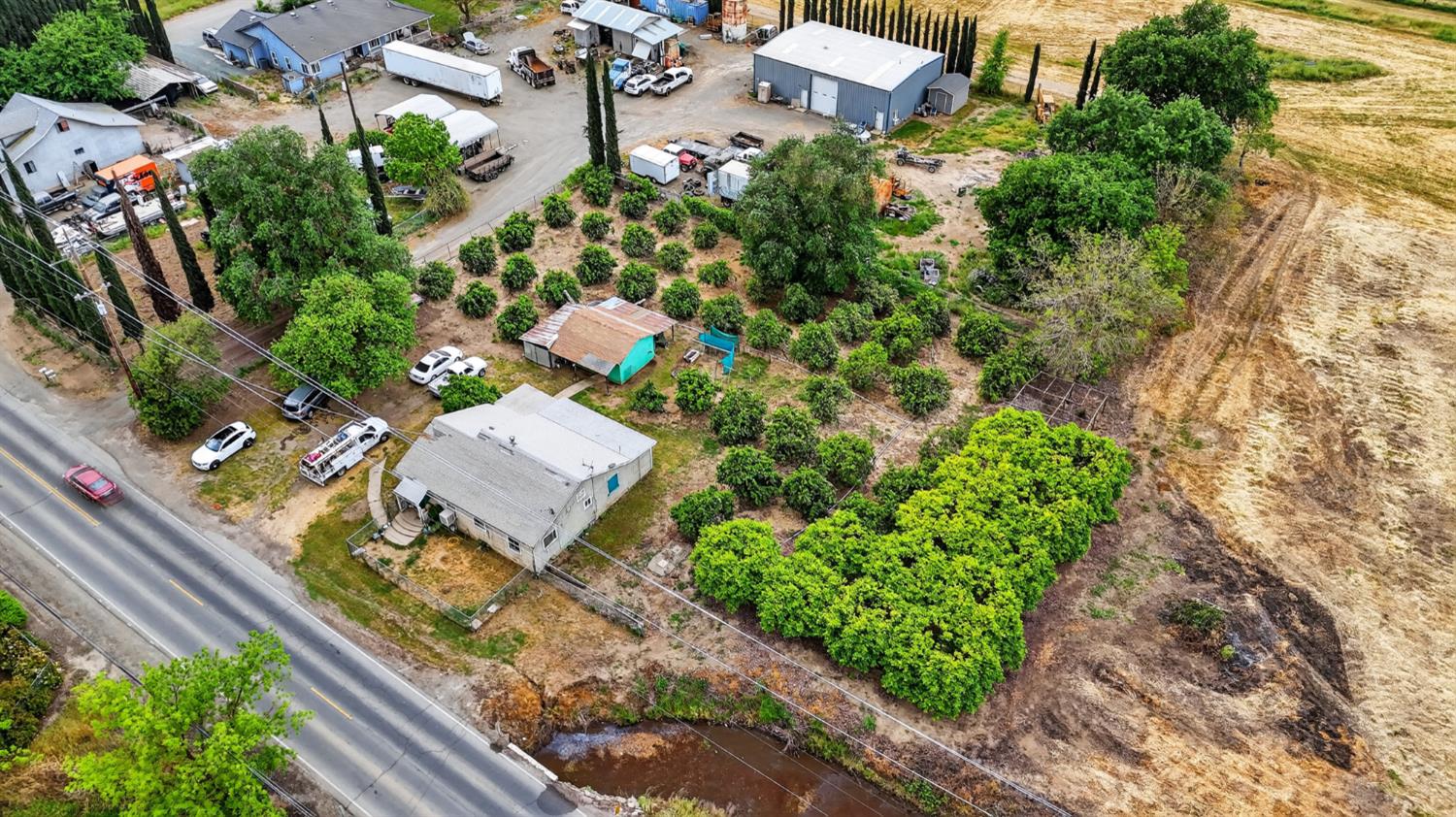 8066 Larkin Road Live Oak, CA 95953 - Photo 14 of 39